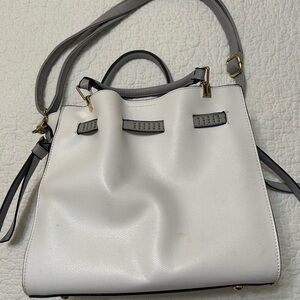 White and blue grey shoulder bag, tote